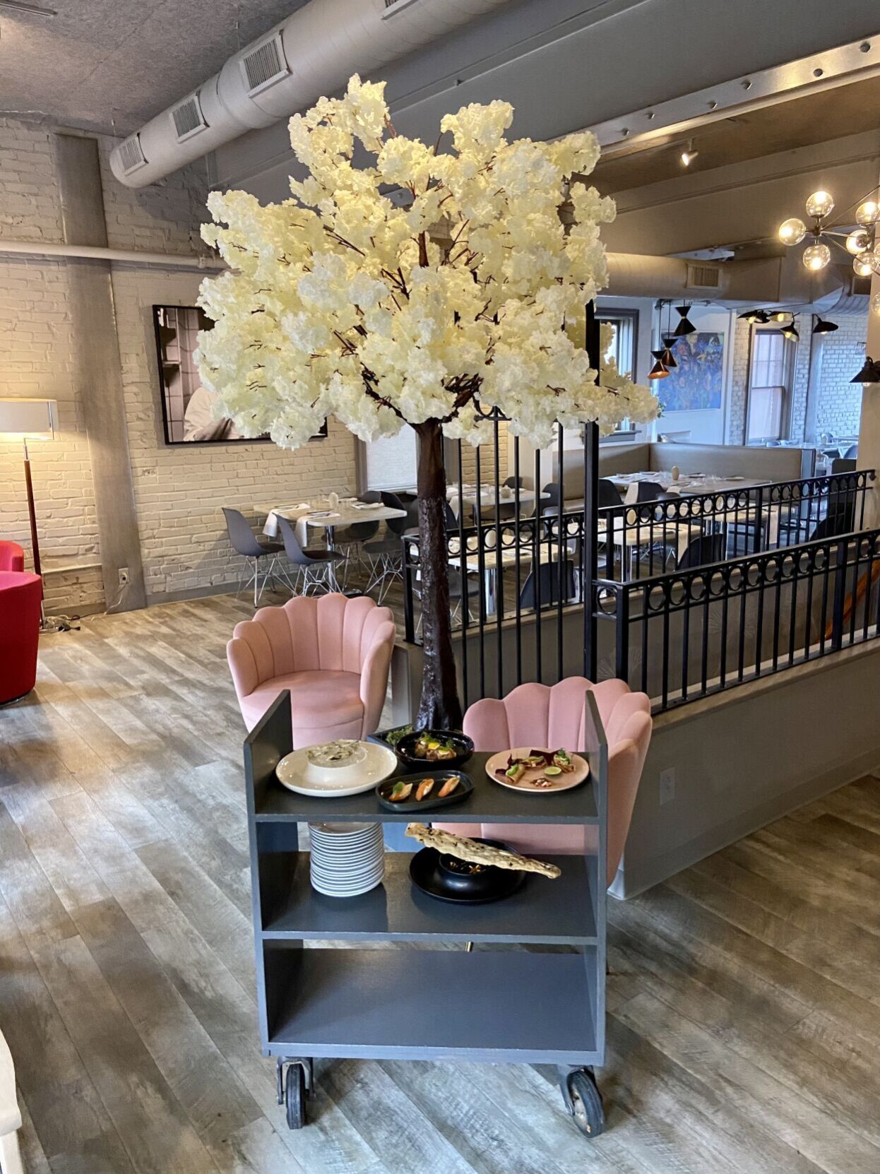 Sno dining room